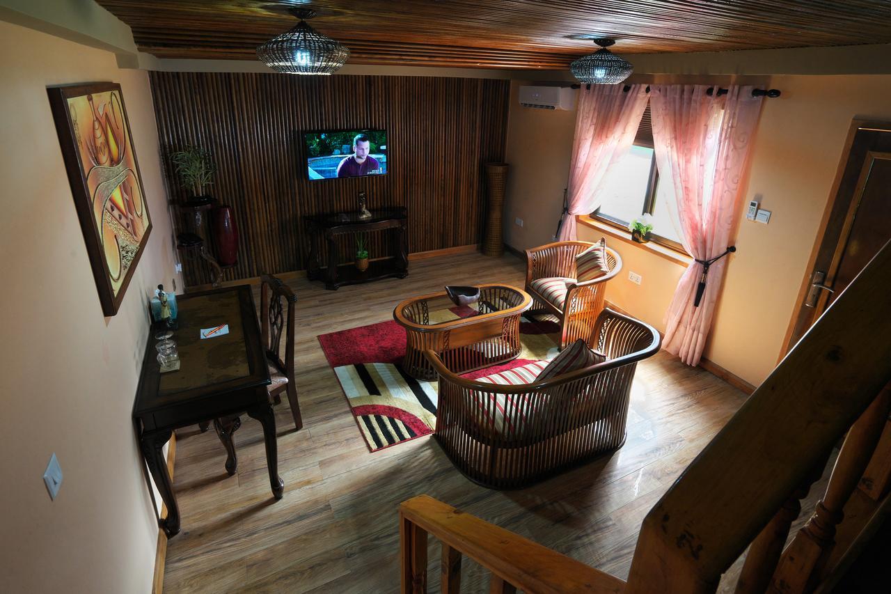 Maaha Beach Resort Anochi Eksteriør bilde
